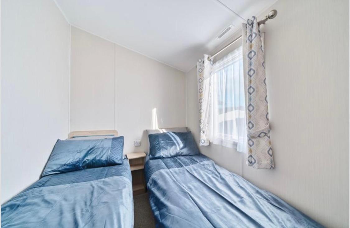 Emma'S Retreat 3-Bedroom Caravan Sleeps 6 At Durdle Door Nr Wareham Dorset Exterior photo