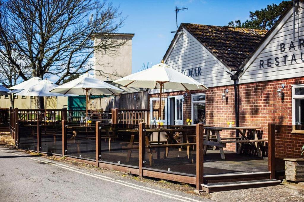 Emma'S Retreat 3-Bedroom Caravan Sleeps 6 At Durdle Door Nr Wareham Dorset Exterior photo